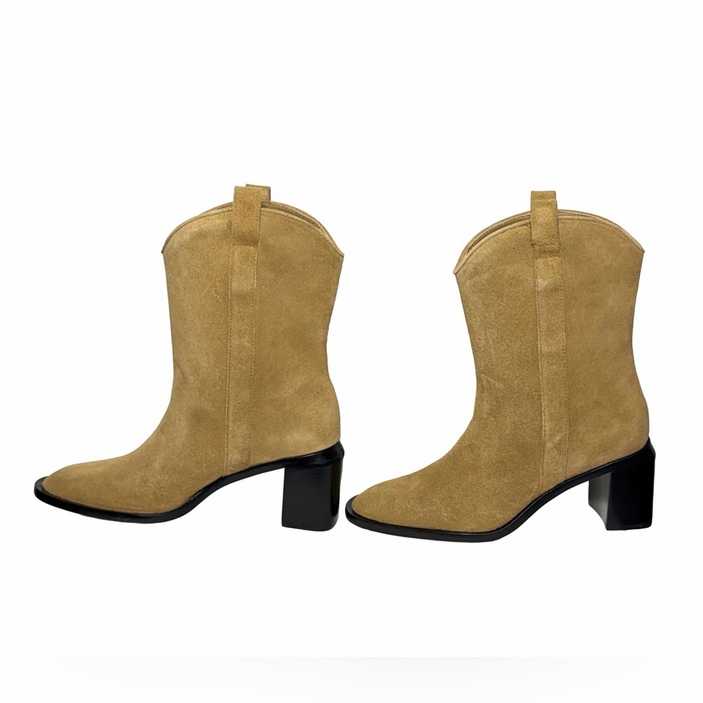 NIB Everlane The Outlaw Boot in Sand Suede, Mid-Calf, Heeled Western Boots, 6 - Picture 6 of 15